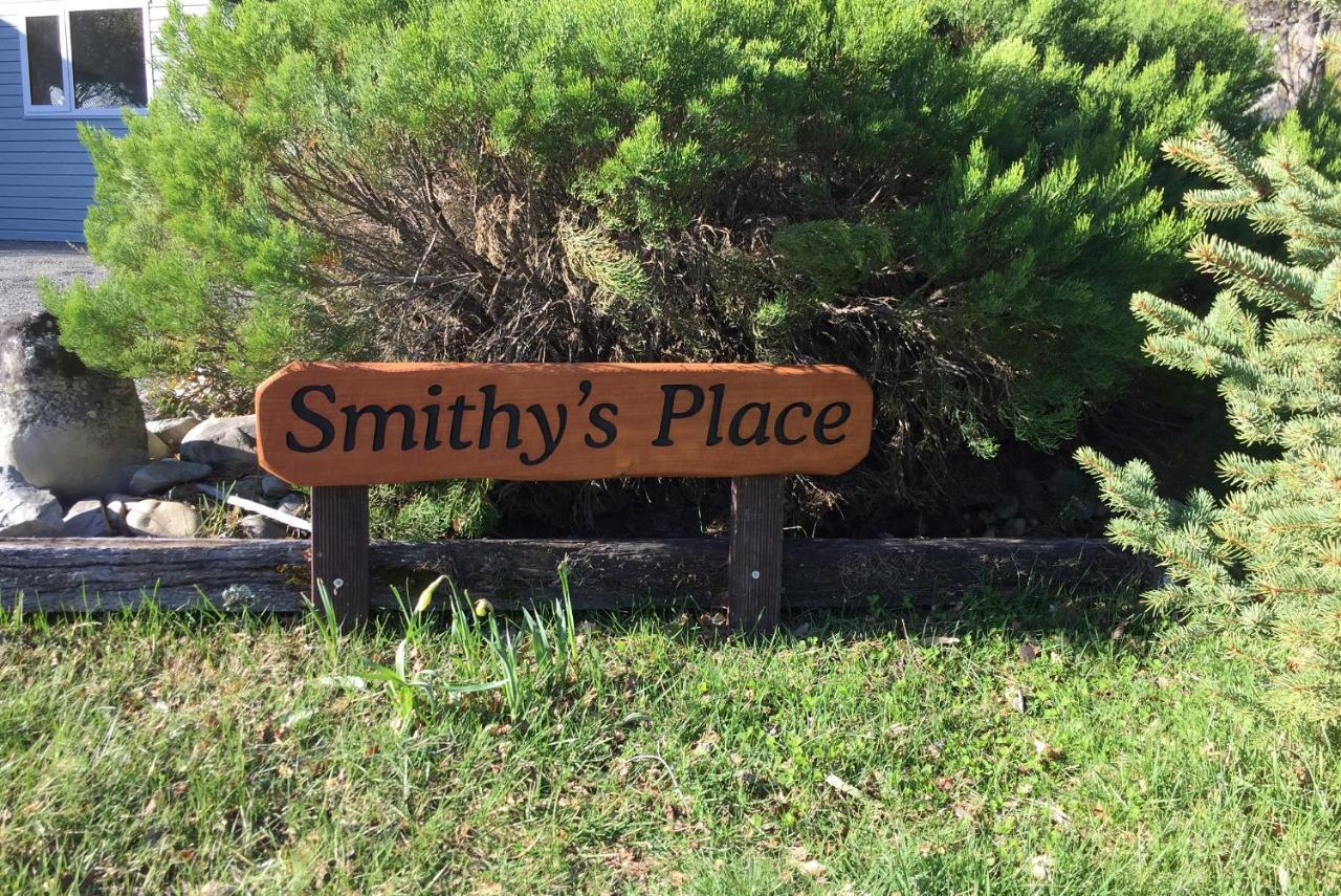 特卡波湖Smithy'S别墅 外观 照片